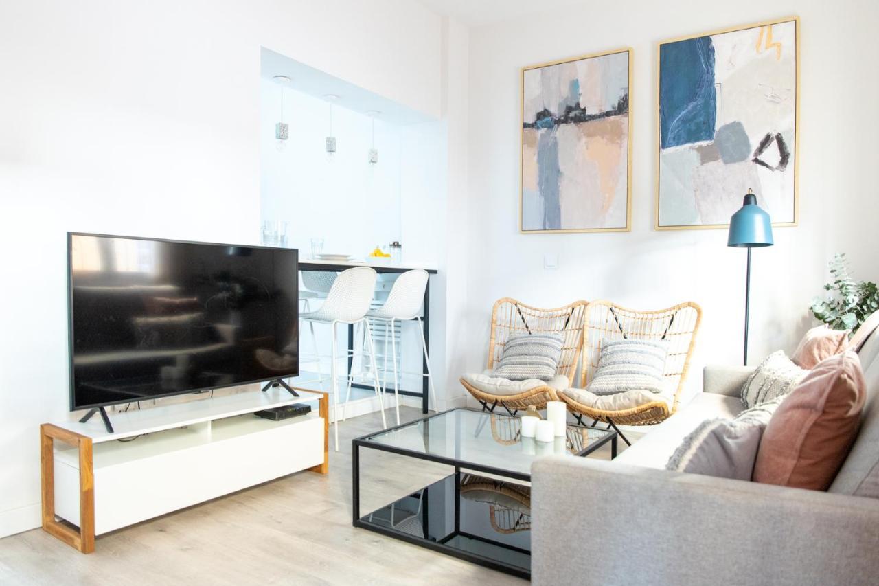 Tinto Townhouse By Olala Homes Севилья Экстерьер фото